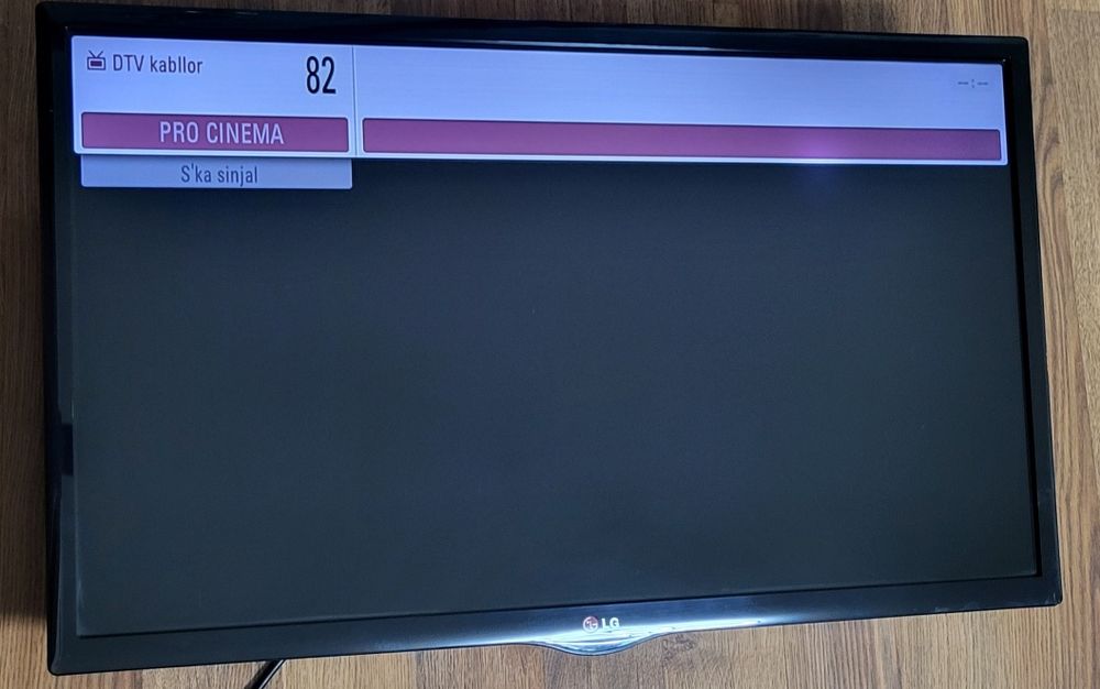 Televizor LG 80cm