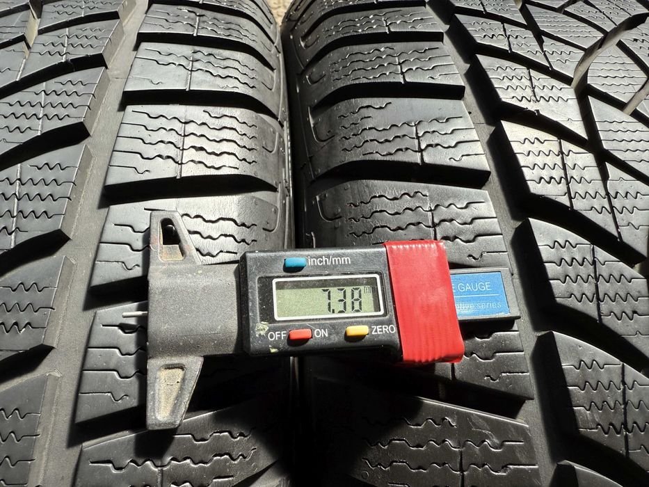 2x Anvelope Iarna 235/50 R19 - GoodYear UltraGrip Performance Gen1 SUV