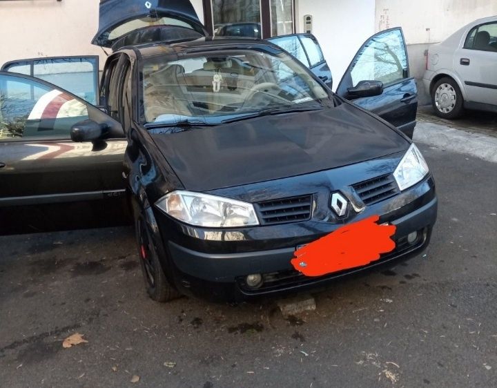 Vând Renault megane 2