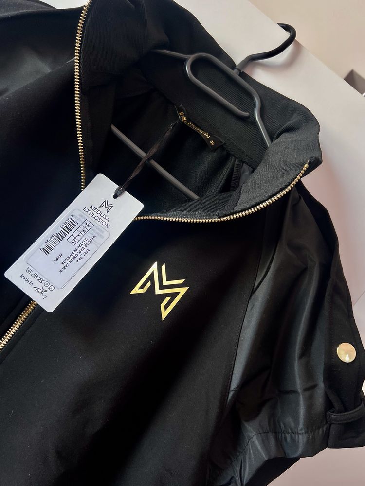 Costum sport damă din Turcia, mărimea XL