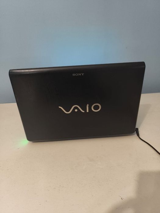 Ноутбук Sony Vaio в хорошем состоянии