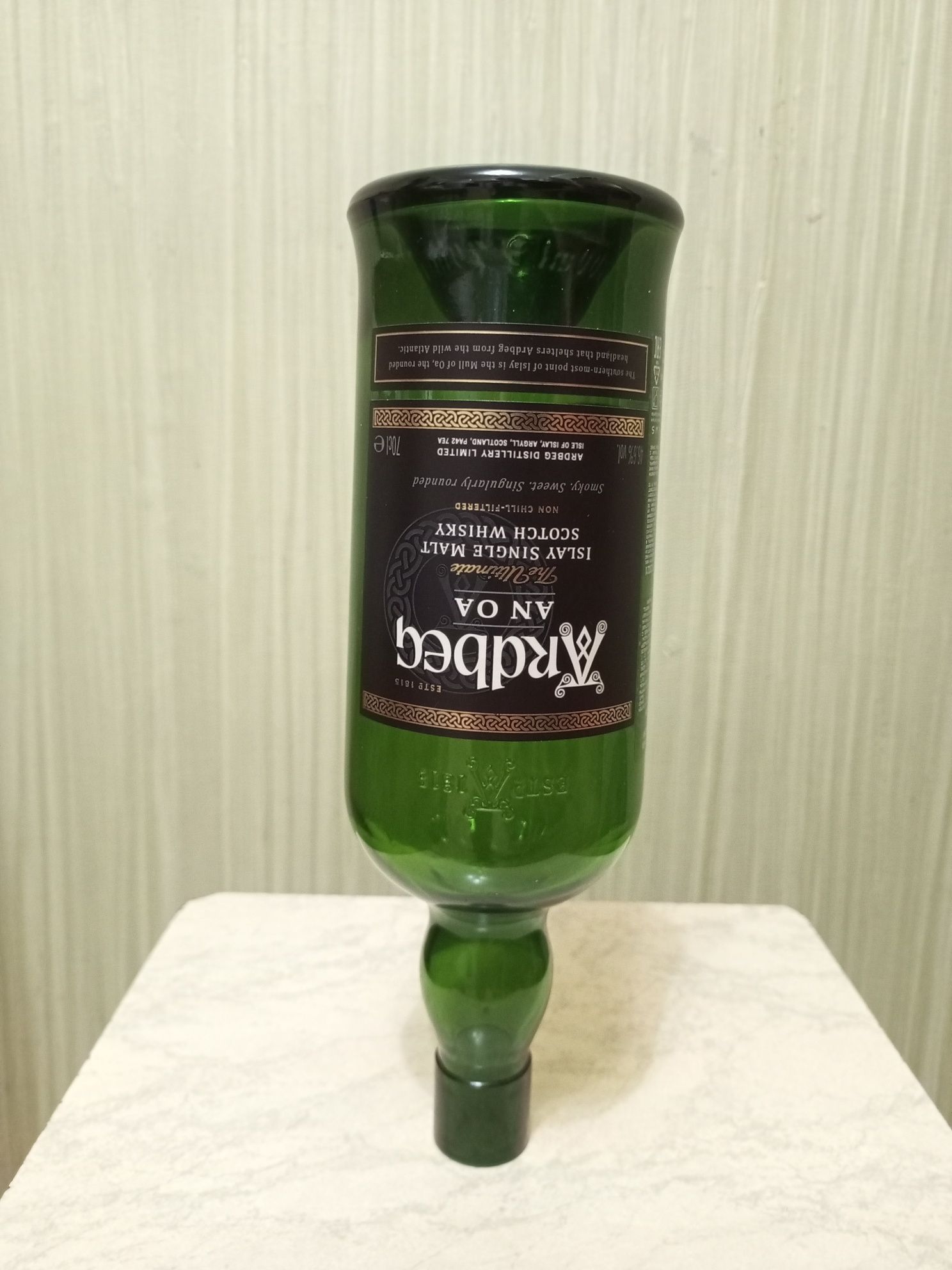 Пустая бутылка из под виски Ardbeg AN OA