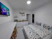 Cazare-Lux-Regim Hotelier-Ap 2 Dormitoare+Terasa-la Casa-Casuta cu Tei