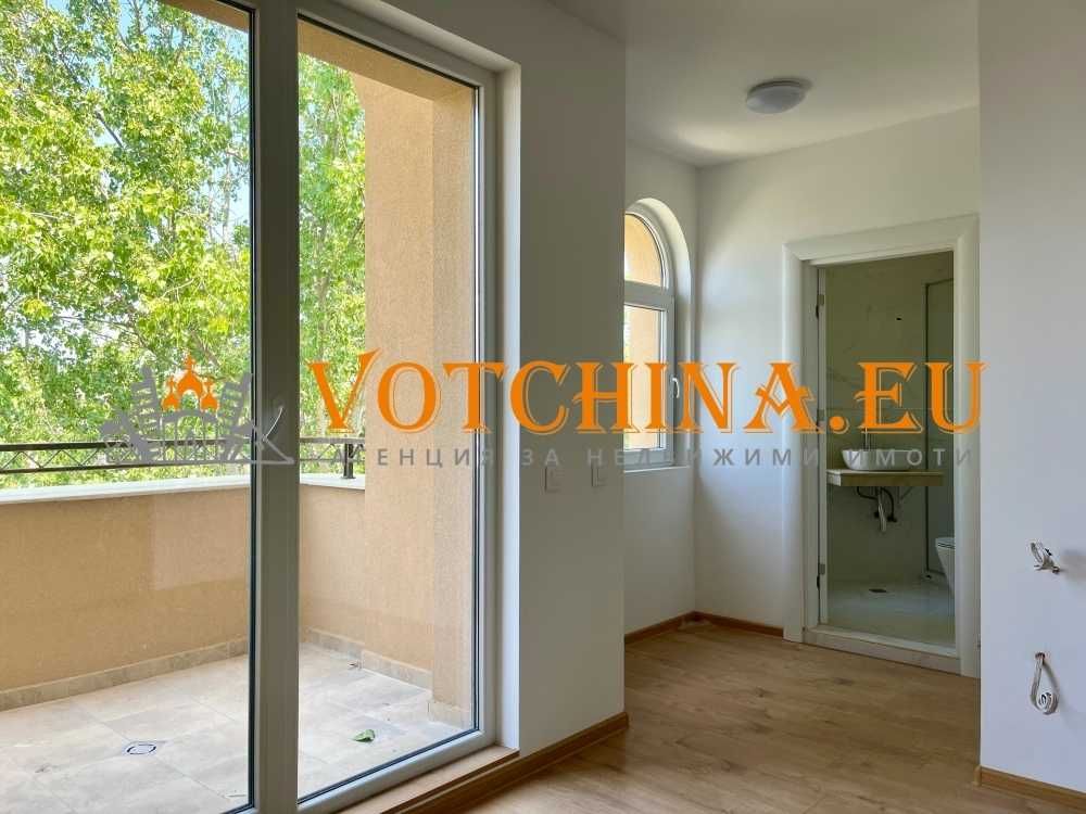 Продава се Двустаен апартамент в к.к. Слънчев бряг - 49 кв.м за 1531 €/кв.м - Снимка #4