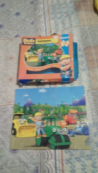 Дървени пъзели за бебешка и  за 3-годишна възраст -по 2,5 лв.