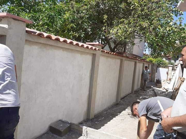 Garduri si porti din panou stil jaluzele, sipca metalica, plasa si BCA