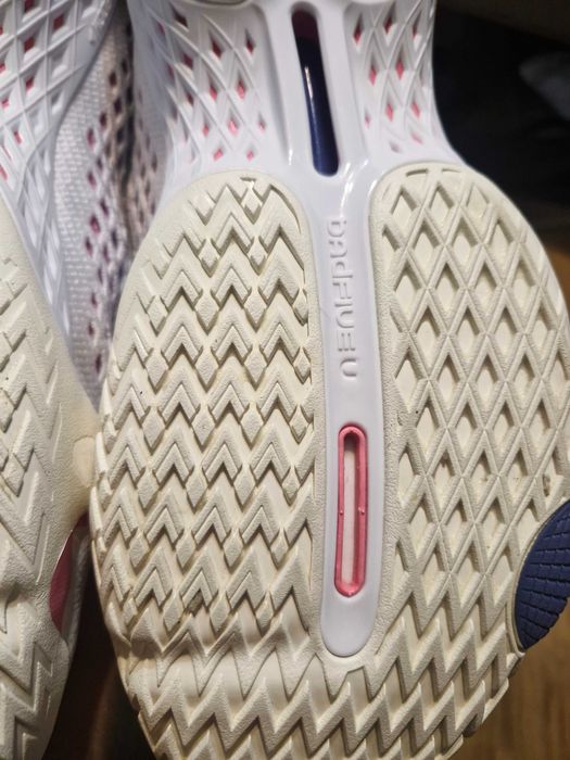 Li ning badfive v 46 номер маратонки за  баскетбол