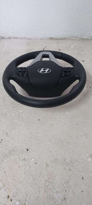 Волан с еърбег Hyundai Tucson