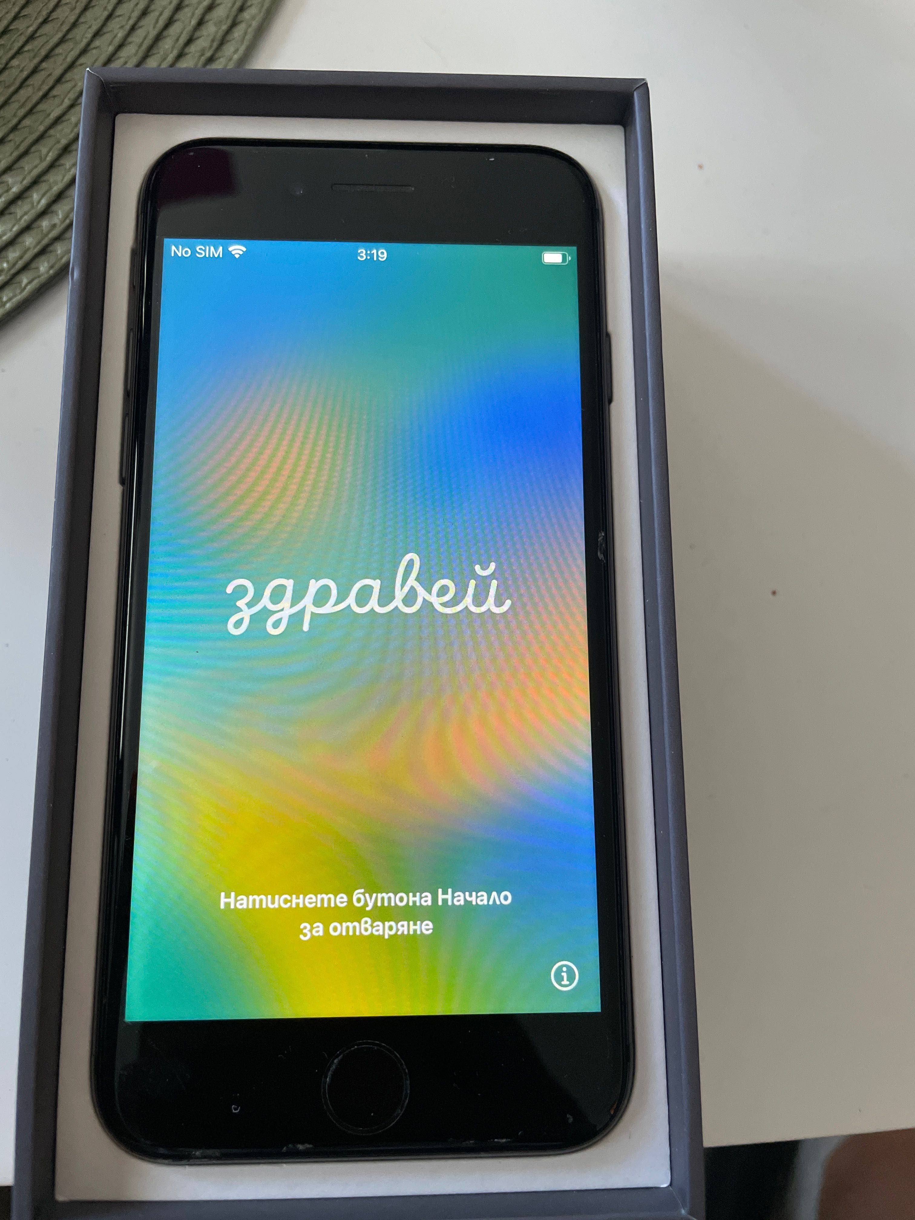 iPhone 8, черен , 64GB