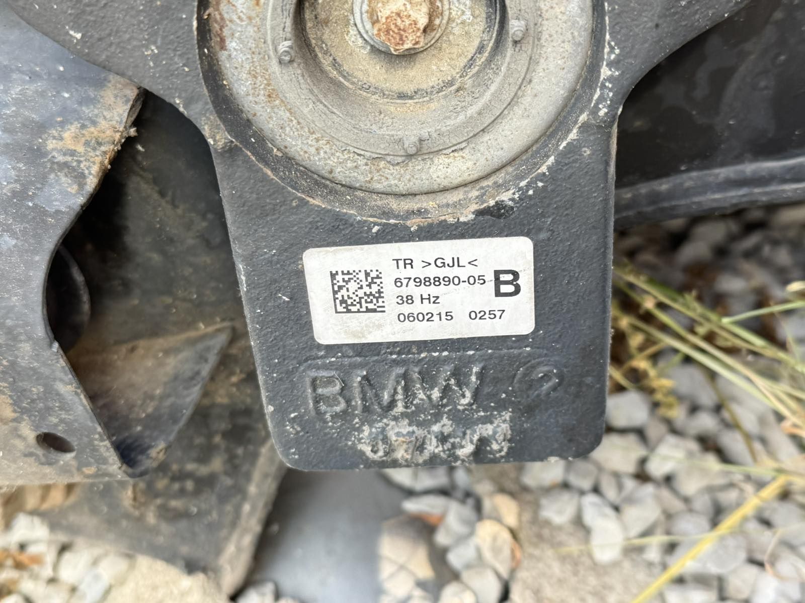 Продавам Заден Мост и Кардан за BMW F30 316,318,320D