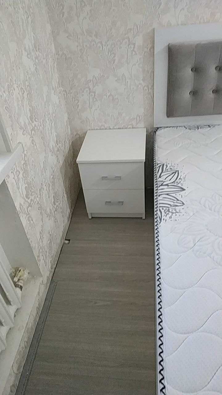 Продаётся Спальный Гарнитур б/у, в отличном состоянии.