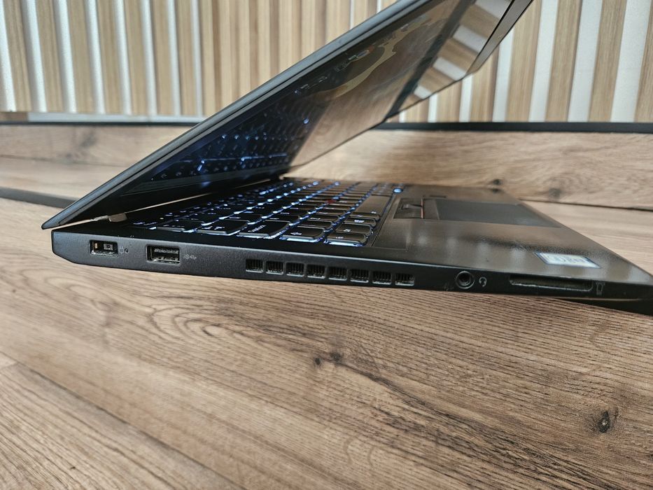 Laptop Lenovo T460s Intel i7 6th 20GB DDR3, SSD 512gb nvme,14" FHD SIM
