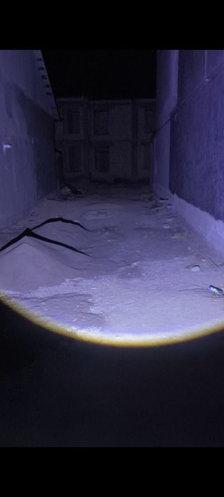 фонарик мощный  4 акумулятора по 18650