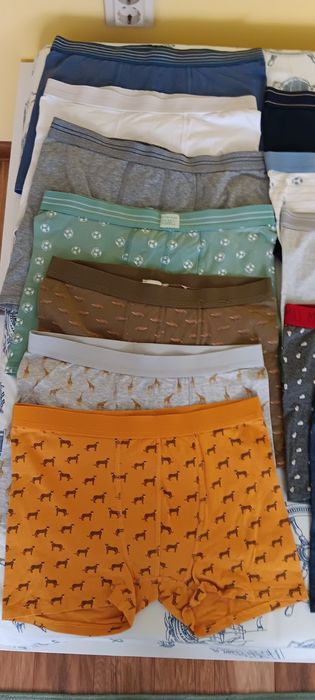 Продавам детски боксерки 12 броя на фирмата Зара