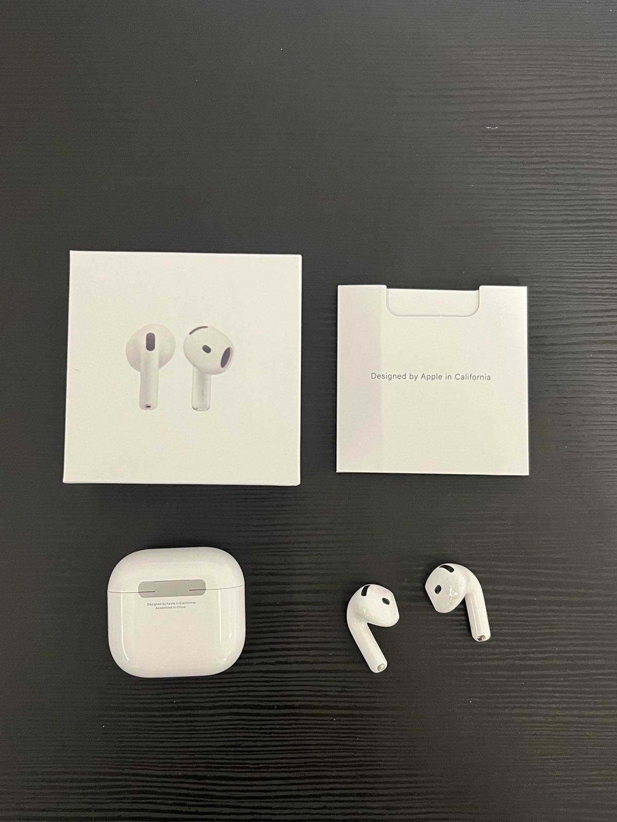AirPods 4 Нови Безжични слушалки
