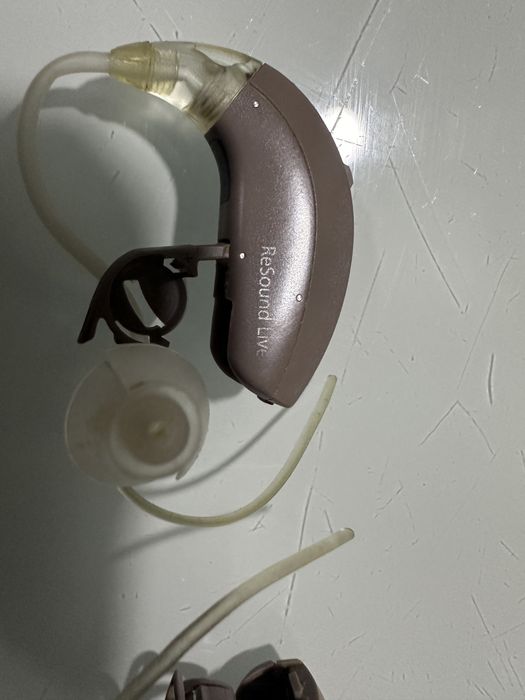 Aparat auditiv resoud live