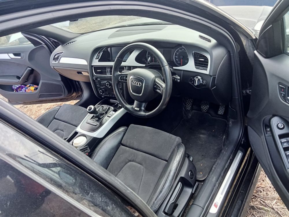 Interior scaune fete usi s-line plafon negru trapa audi a4 b8 sline