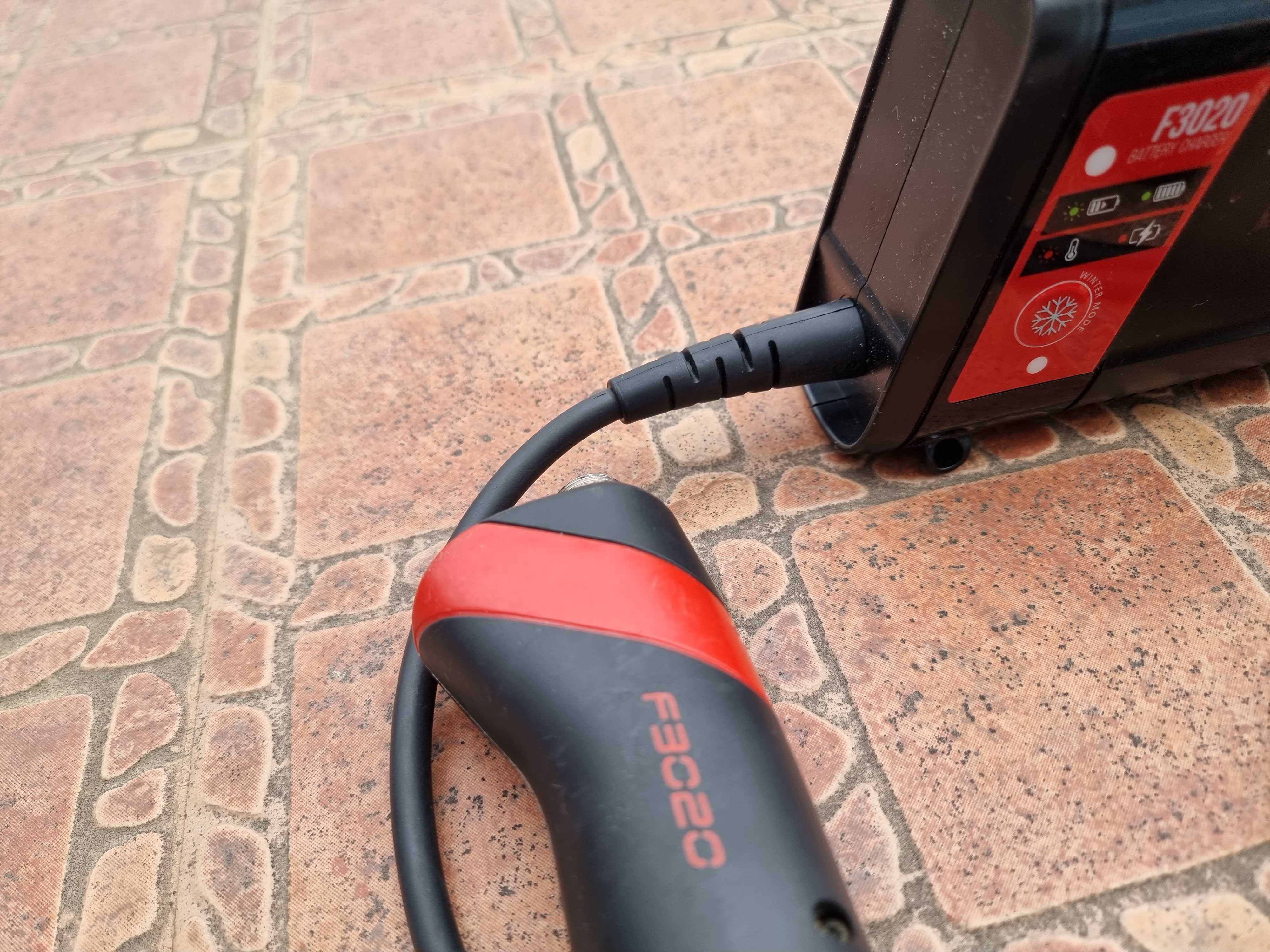 INFACO F3020 - електрическа ножица