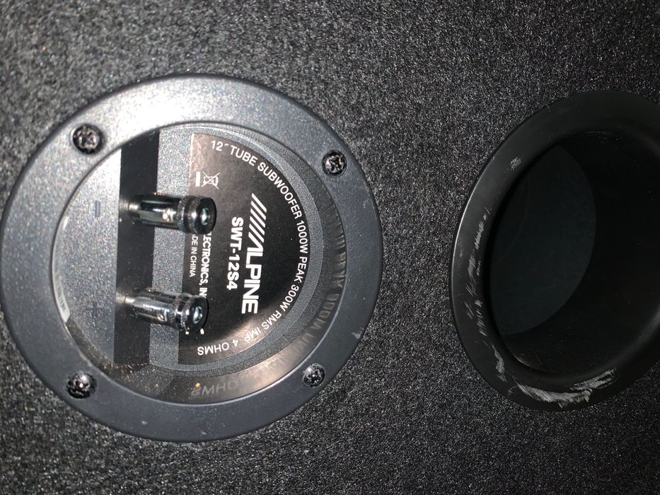 Subwoofer + Stație ALPIN