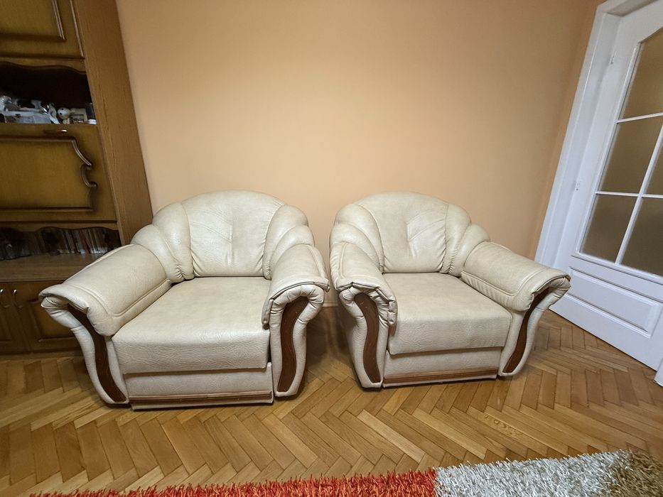 Canapea si fotolii extensibile