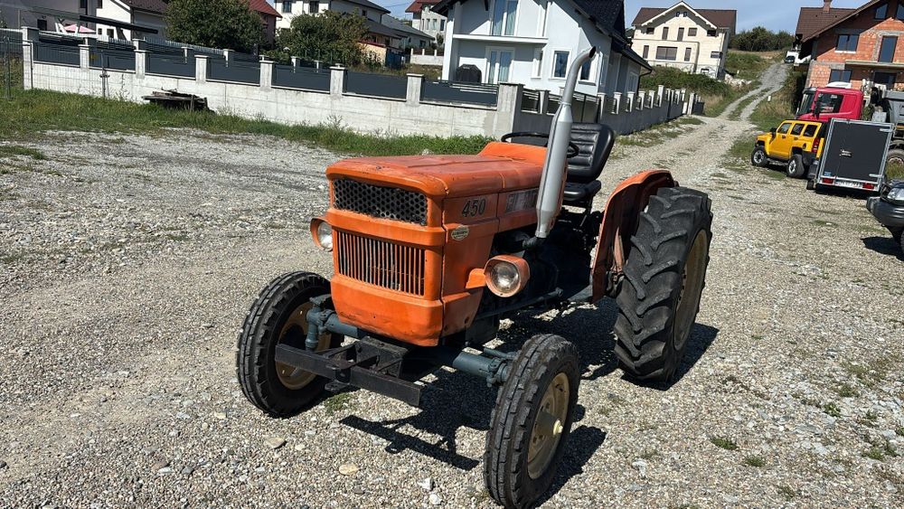 Tractor Fiat 450