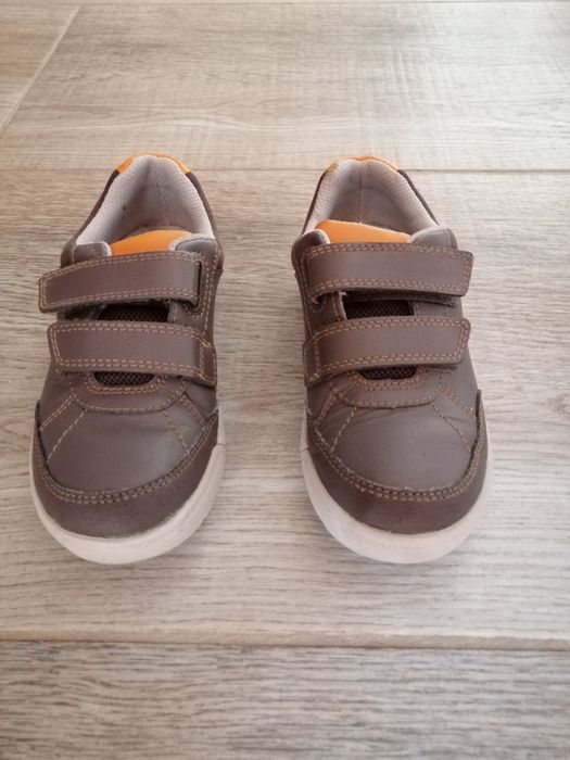 Маратонки Clarks 28,5 номер като НОВИ