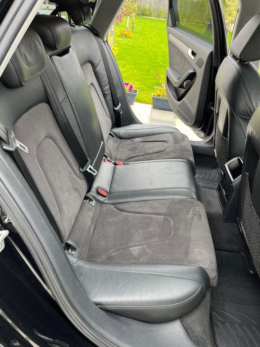 AUDI / A4 / 2012 / B8 / Automat / Facelift / Panoramic