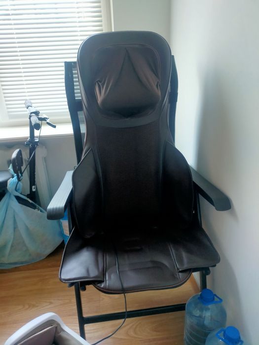 Массажное кресло