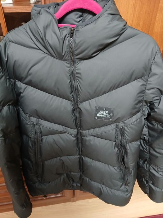 Haină  de iarna,Nike mărimea L , .