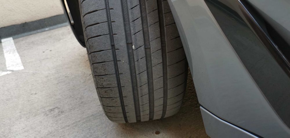 Летни гуми Goodyear спорт пакет 245/40/19 275/35/19 с хомологация