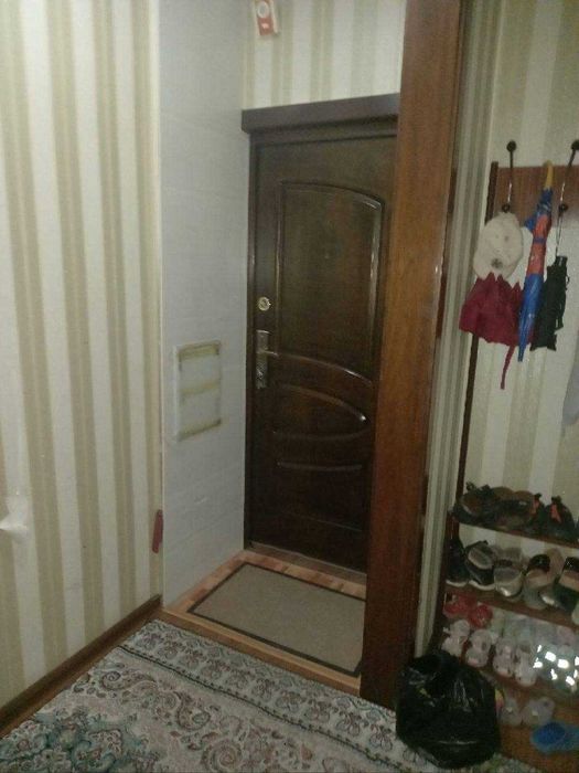 Себзор 3 хона 2-этаж квартира ШОШИЛИНЧ сотилади!