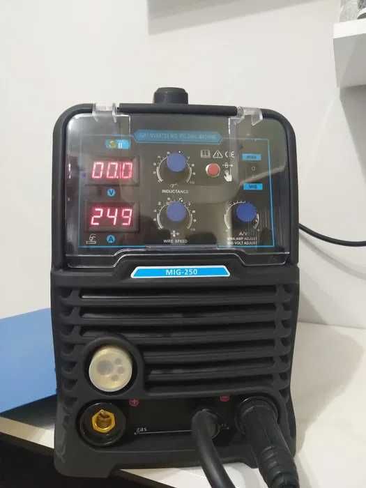 Телоподаващо МIG 250А - Телоподаващ Апарат + Електрожен  PROFESSIONAL