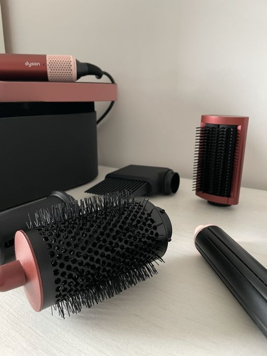 Dyson airwrap complete long Pink