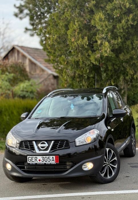Nissan Qashqai +2 Panoramic Pilot