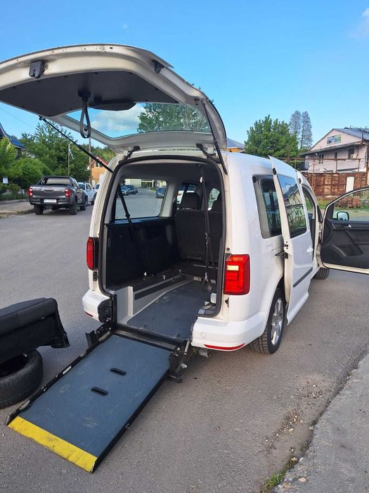 Volskwagen Caddy 2.0 TDI 110 CP