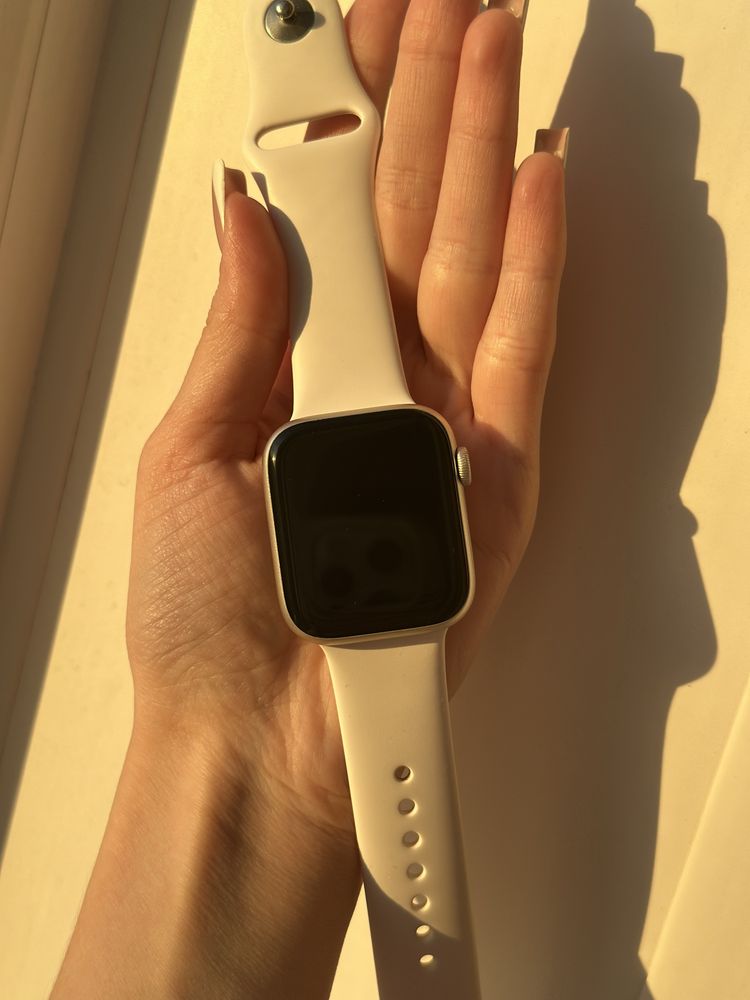 продам apple watch se2