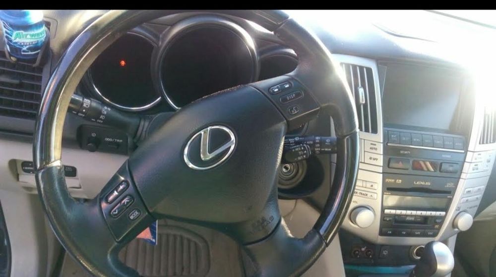 Продавам Lexus RX400H