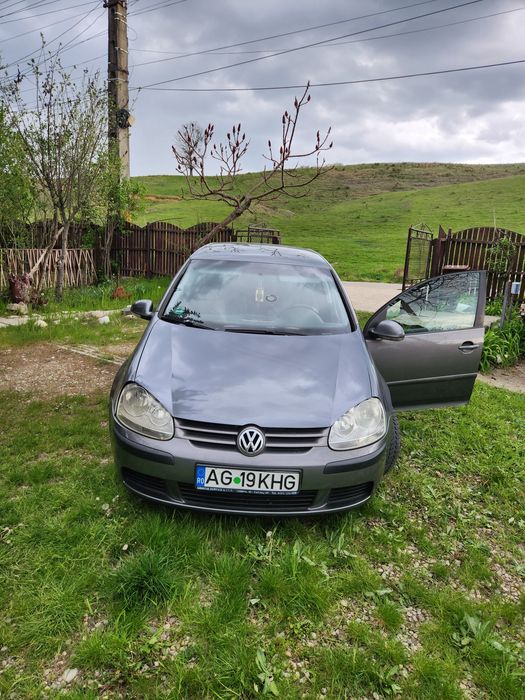Vînd golf5 2007 cu gpl de fabrică