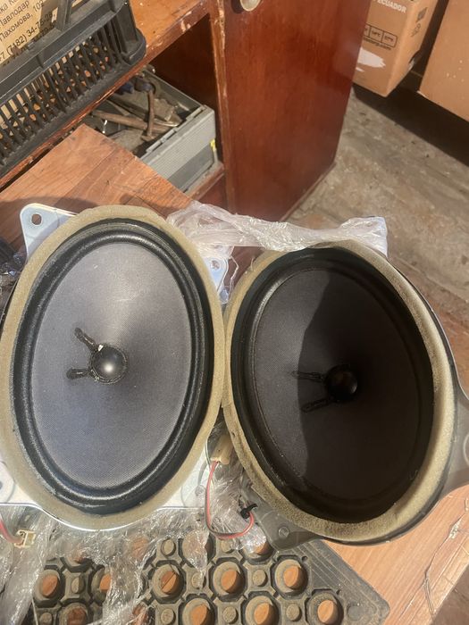 Продам колонки новые