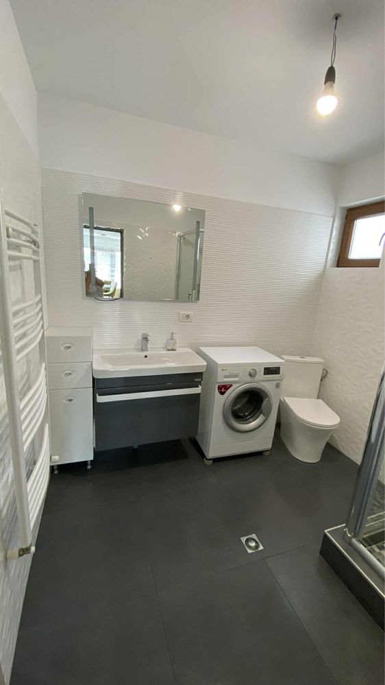 CASA MODERNA - PLOPII FARA SOT, IASI,3 camere|2 băi|120/700 mp|Parcare