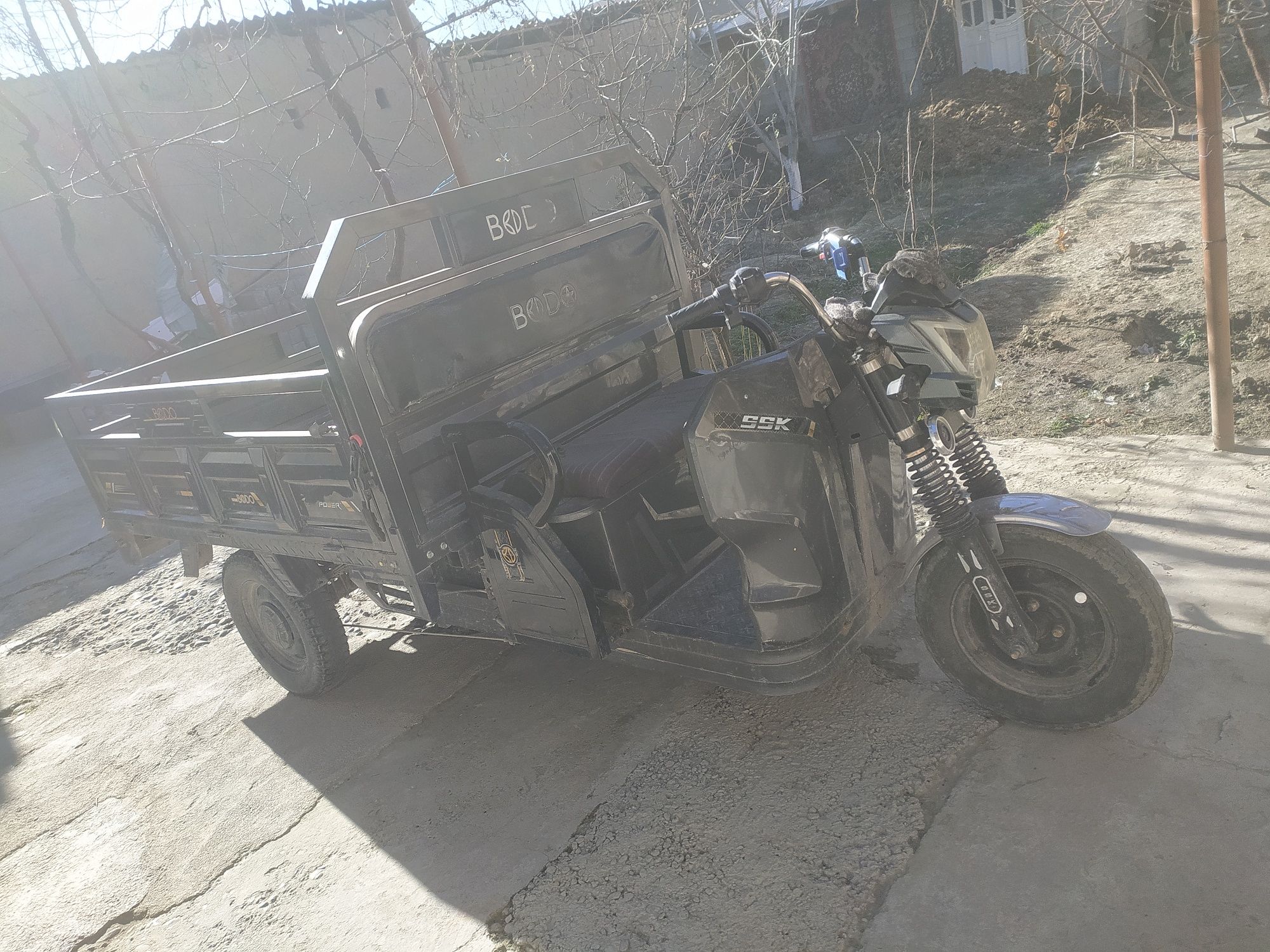 Elektra skutr yaxshi soz xolatda