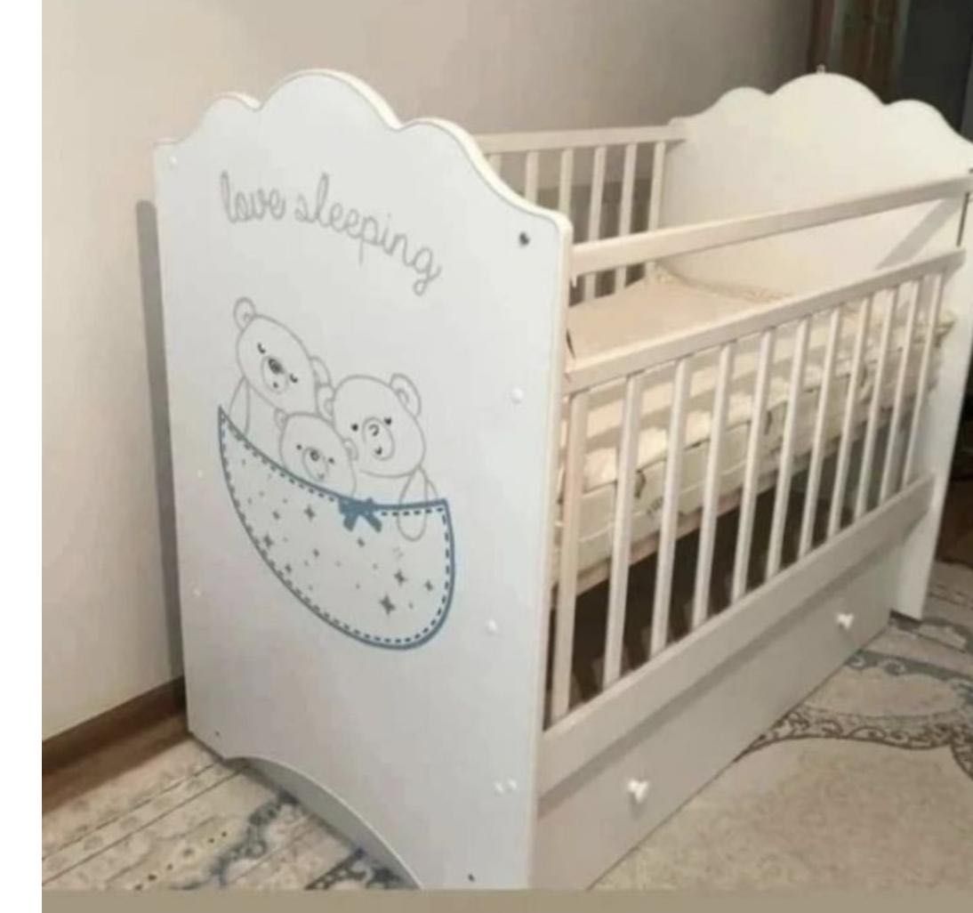 Продам детскую Манеж