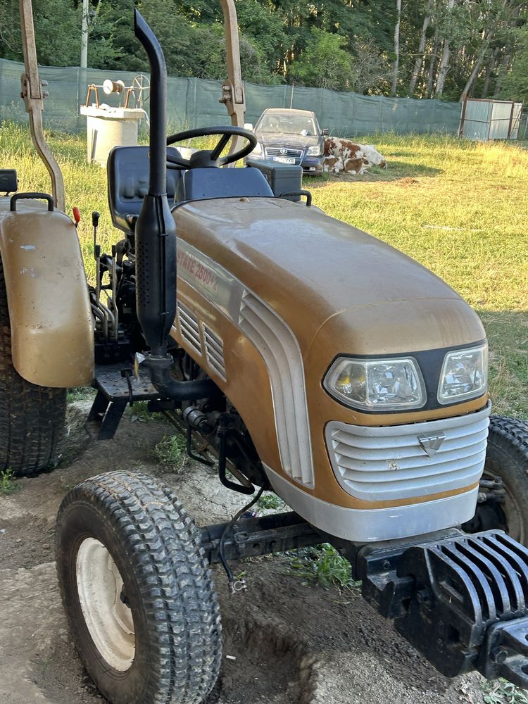 Vand tractor model yangdong y385t