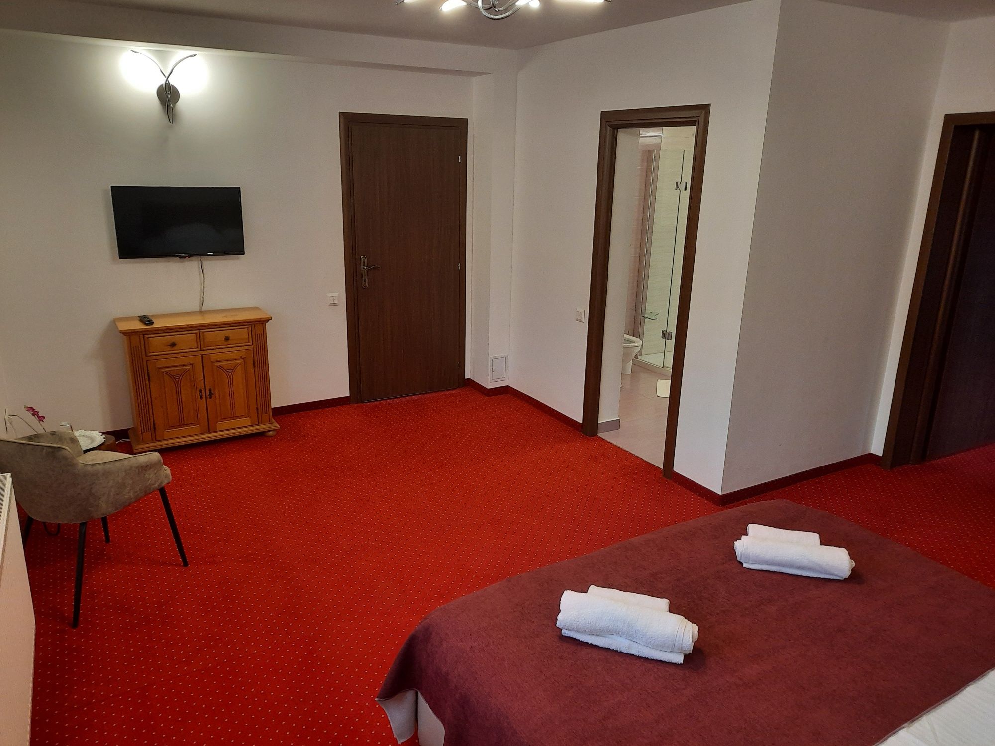 Cazare Cabana Inchiriat Casa Donca 3*** Bistra Muresului ,Deda Bistra