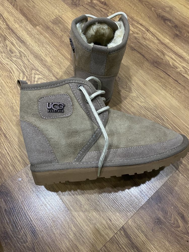 Дамски боти UGG