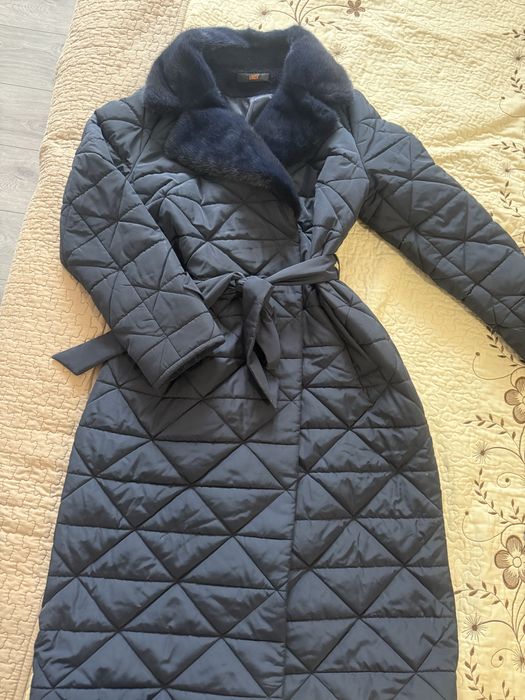 Куртка пальто с норковым воротником