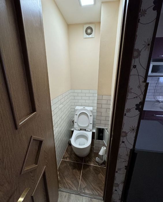 Qora qamish 2/4 1 xonali uy ijaraga beriladi