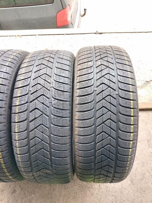 4 anvelope de iarna Pirelli 235/55 R19 dot 0921