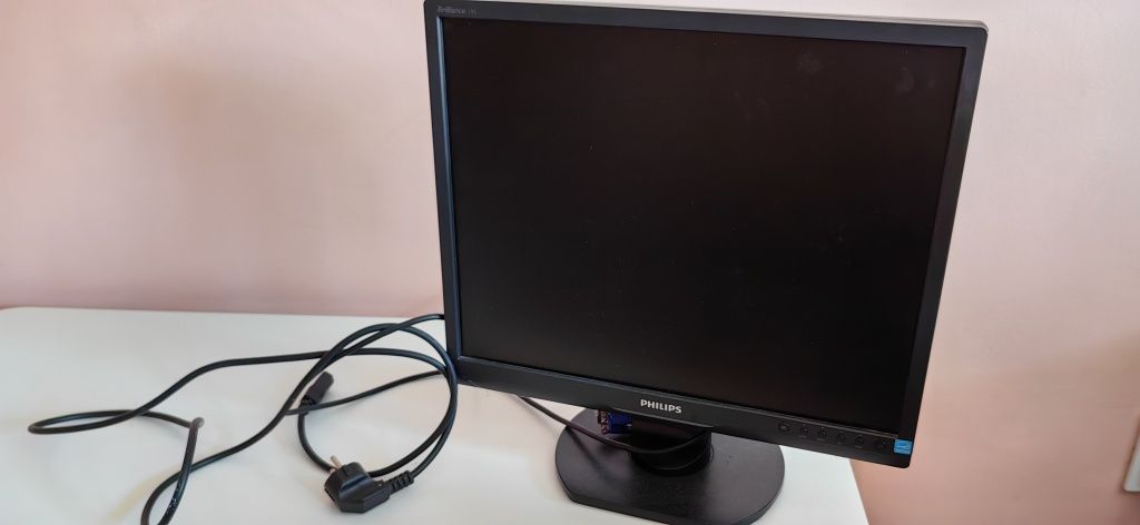 19” монитор Philips Brilliance 19b Model: MNS1190T