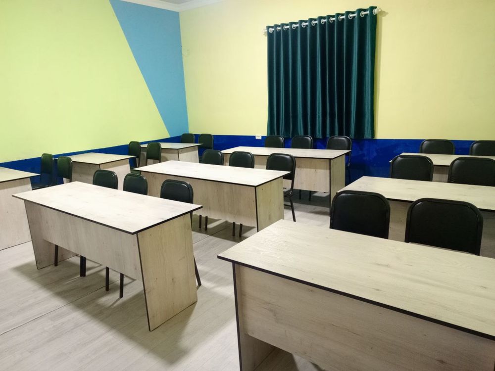 Парта столи энг арзон нархда ишлаб чикарганмиз узимиз